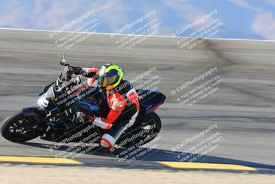 media/Oct-06-2024-Race Pace (Sun) [[d7d39ec7ad]]/5-Bowl Pans (830am)/